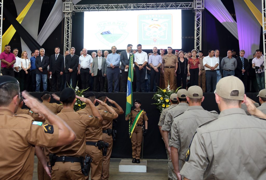 O Governador Beto Richa, participou da solenidade de formatura novos policiais militares e bombeiros, em Ponta Grossa,  campos gerais, Foto Orlando kissner,ANPR, 11/01/2017- Ponta Grossa.