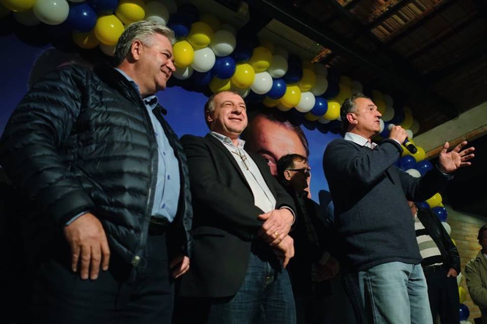Plauto recebe apoio de prefeitos e lideranças do Paraná