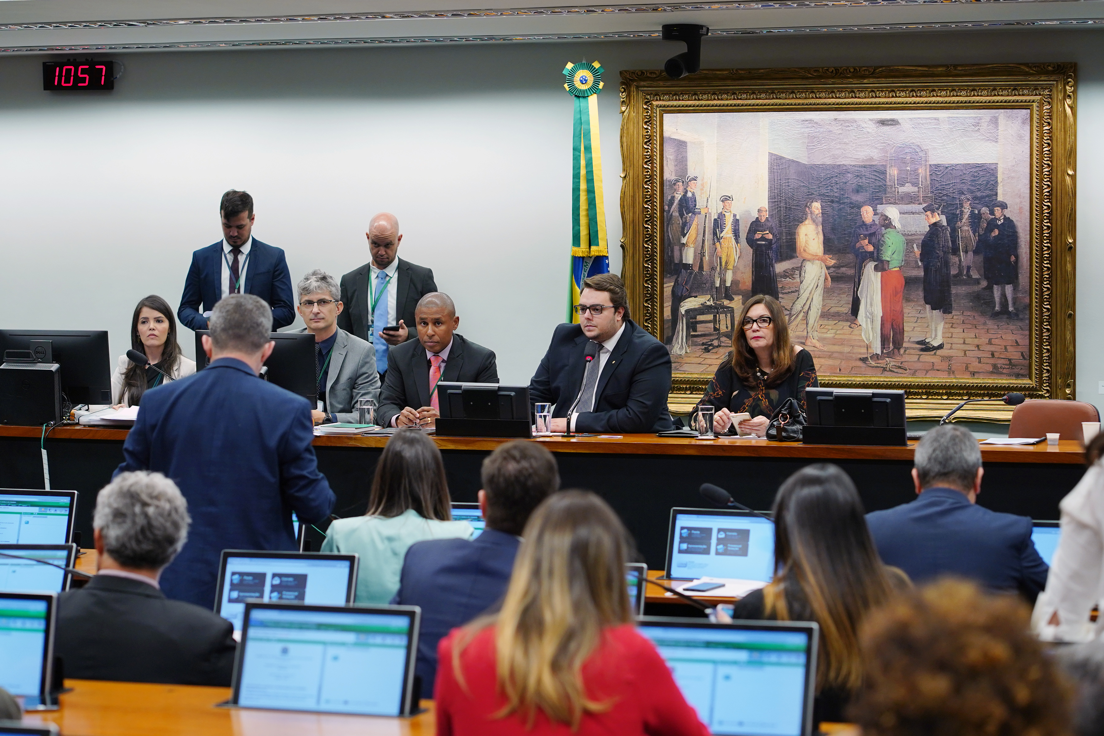 Reforma Tributária tem parecer favorável na CCJ da Câmara