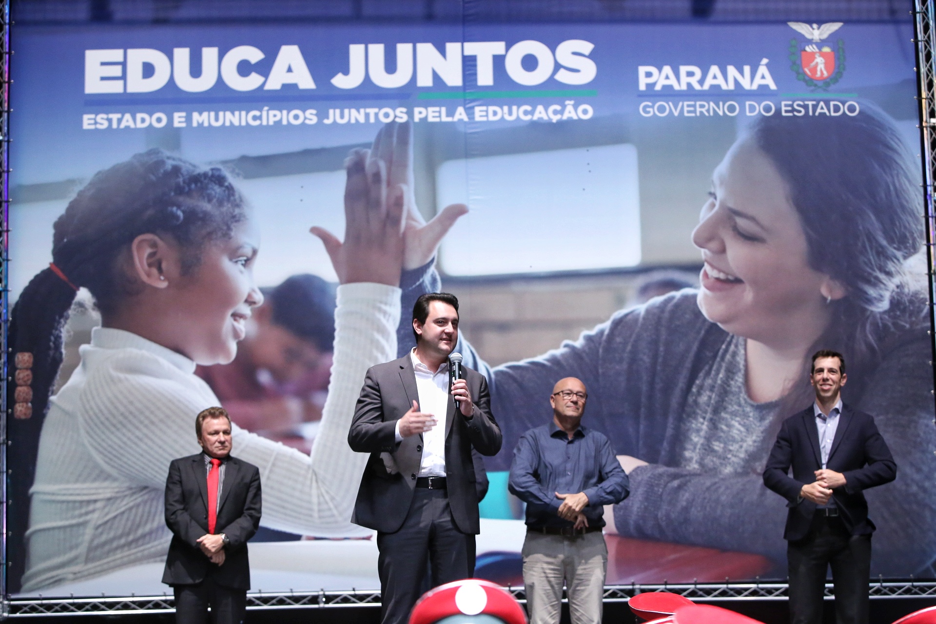 R$ 100 mi: Governo vai auxiliar municípios a melhorar índices de aprendizagem