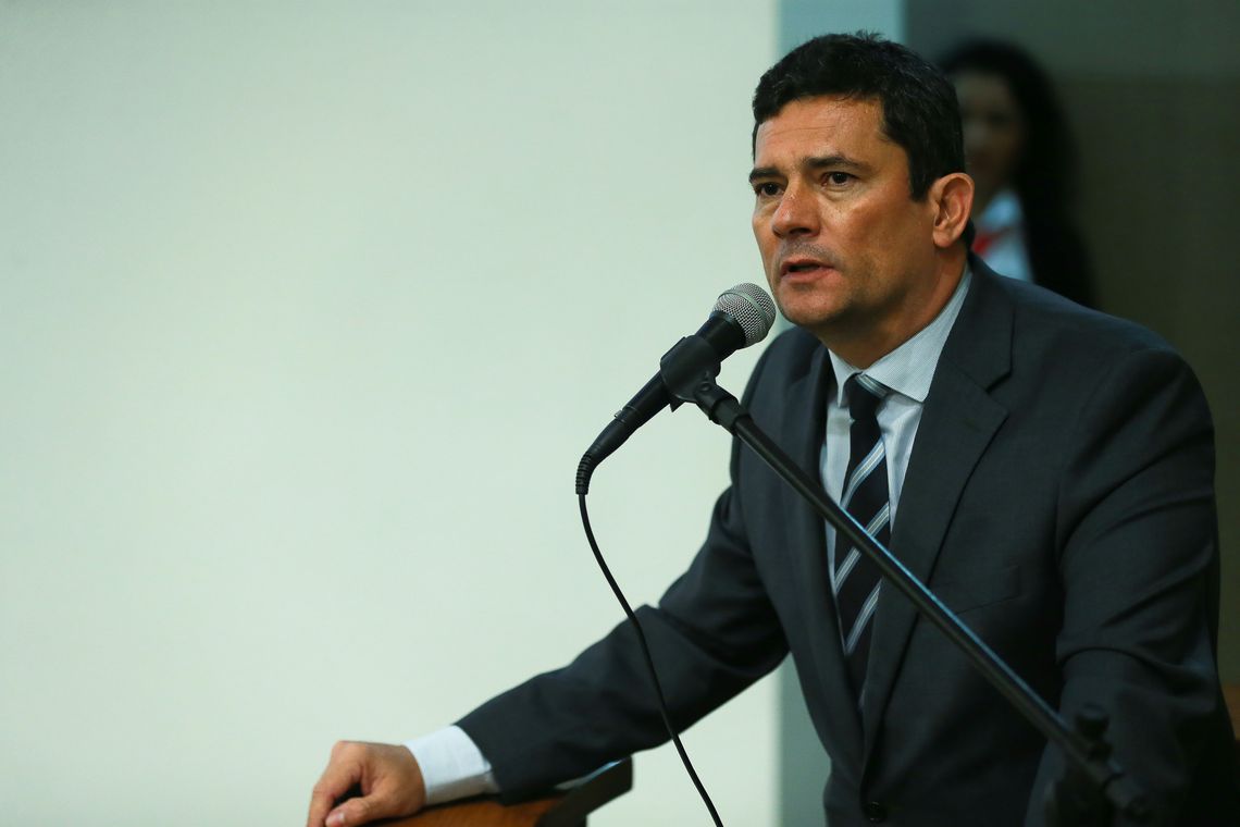 Governo divulga lista de criminosos mais procurados do país