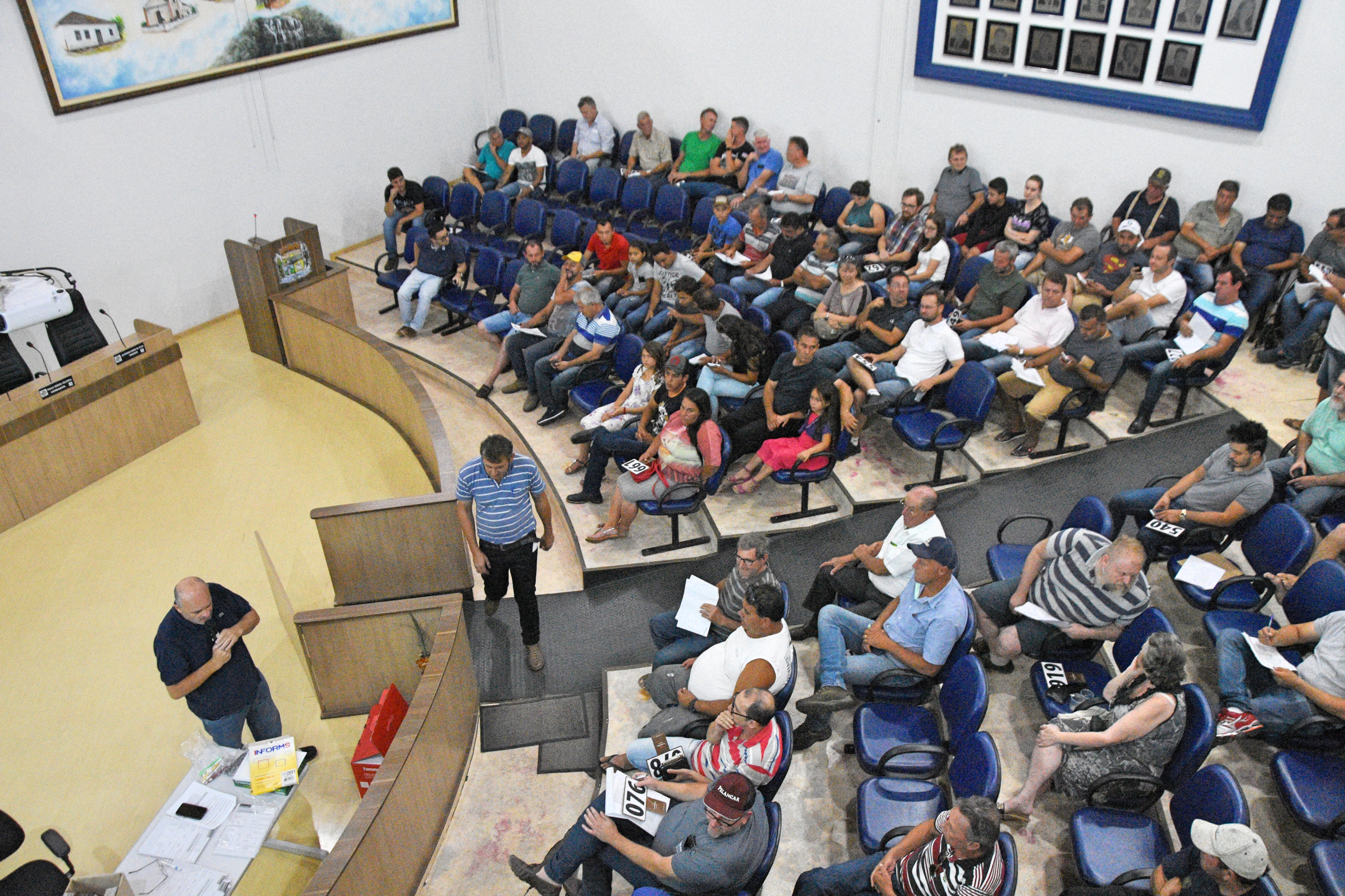 Leilão em Carambeí ultrapassa os R$ 441 mil em arremates