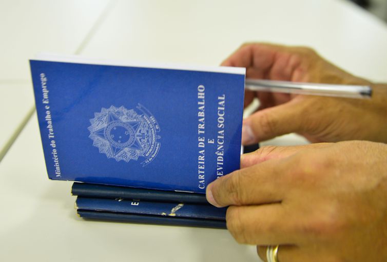 Governo adota medidas para período de calamidade pública