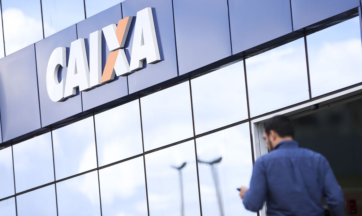 Caixa paga hoje (09) auxílio emergencial para nascidos em abril