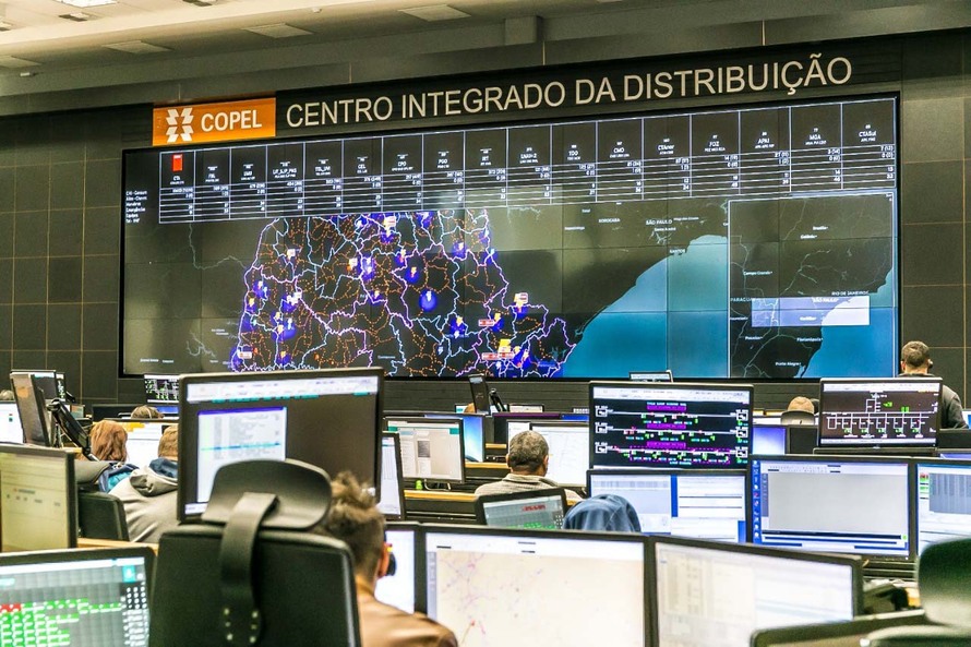 Simepar desenvolve sistema que antecipa riscos de desligamentos
