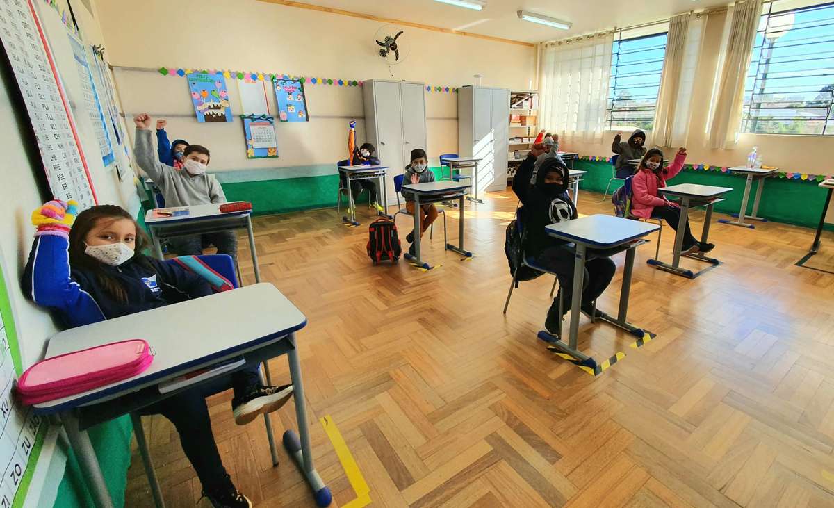 Educação divulga calendário letivo escolar para 2022 em PG