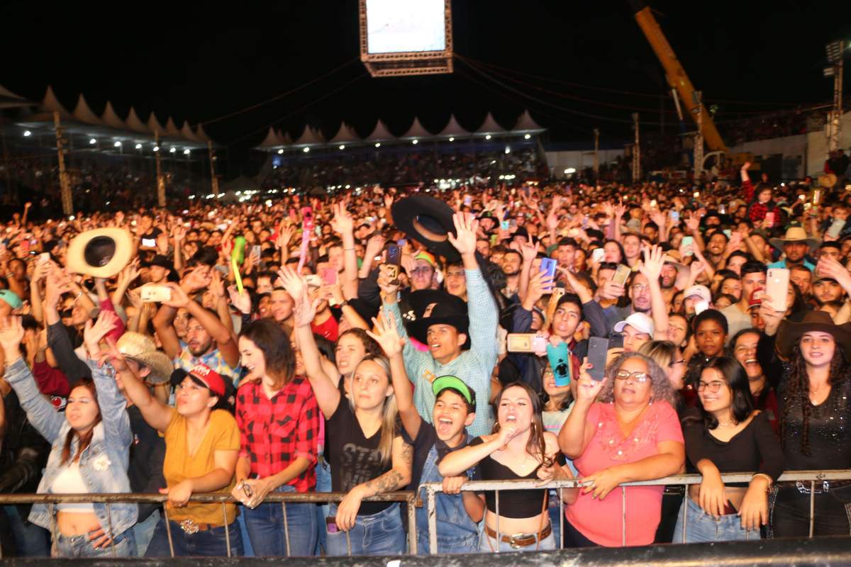 4ª Festa do Peão de Boiadeiro de Castro teve público de mais de 75 mil pessoas