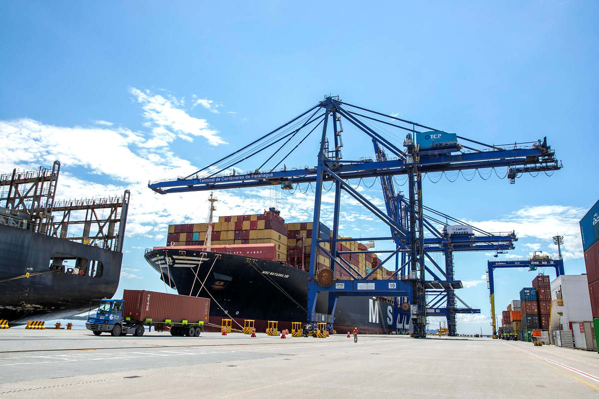 Com 5,3 milhões de toneladas, portos registram novo recorde de movimentação em fevereiro